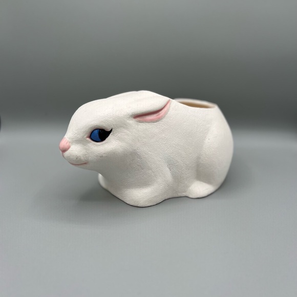 vintage ceramic white rabbit bunny planter decor - Picture 1 of 6